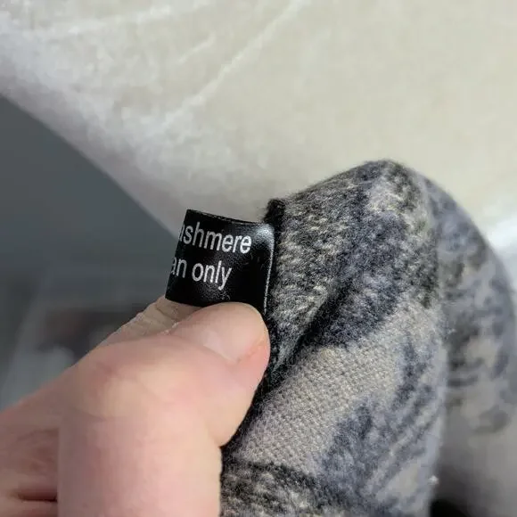 100% Cashmere Black Floral Paisley Scarf Shawl Wrap Fringe Soft Winter Cozy - Picture 7 of 7